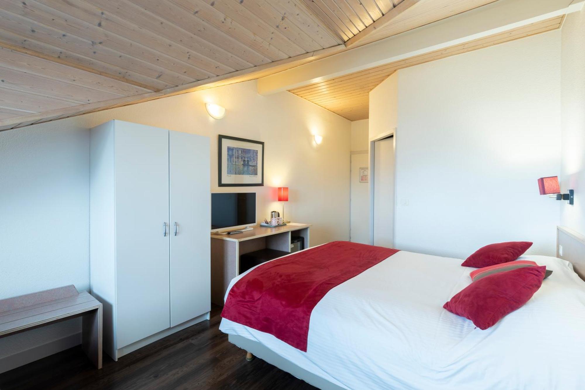 Logis Hotel Arc En Ciel Thonon-les-Bains Ruang foto