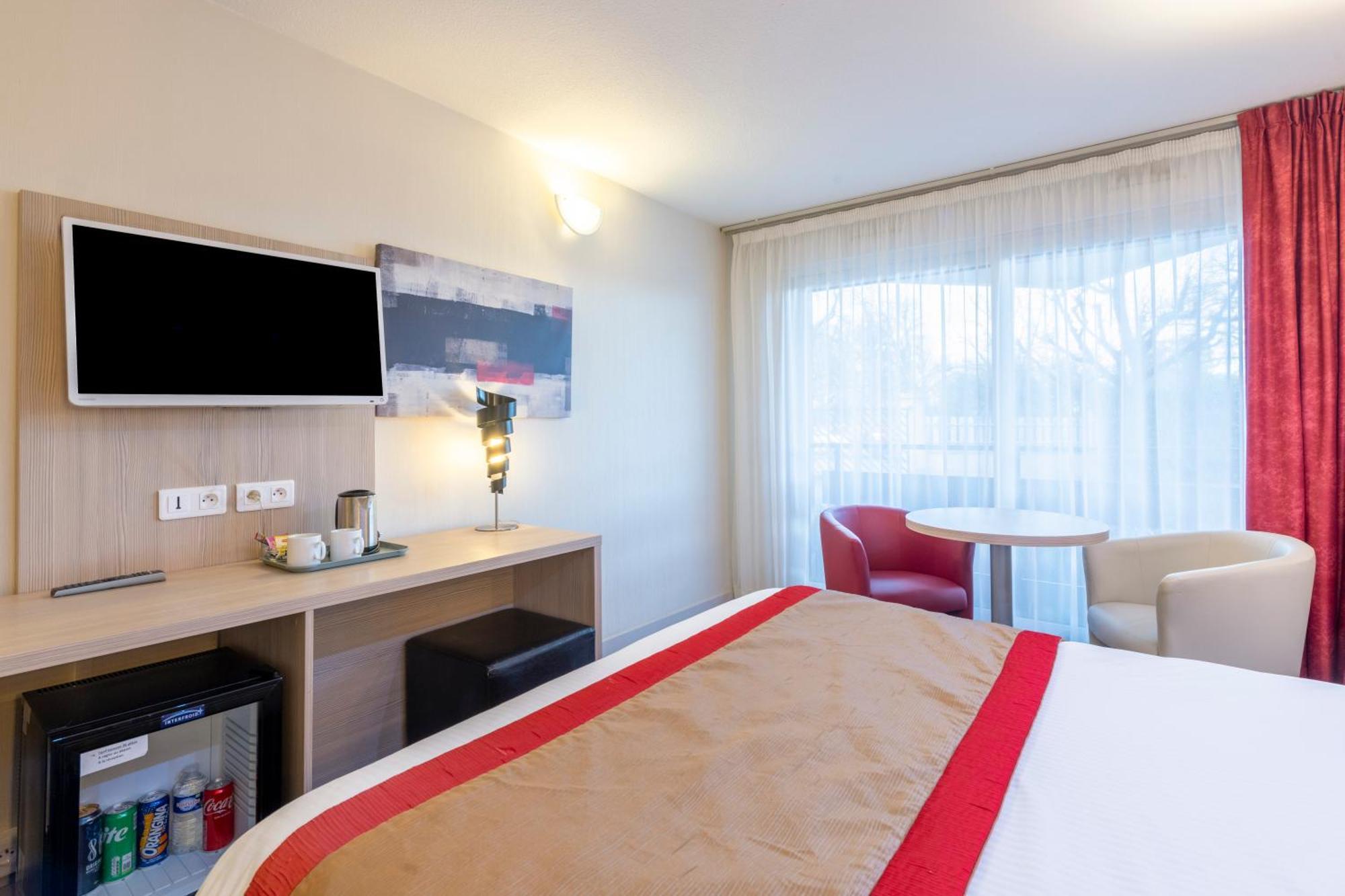 Logis Hotel Arc En Ciel Thonon-les-Bains Ruang foto